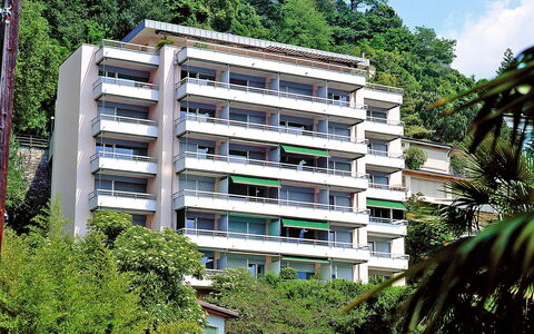 Castagnola 100: Condominium, Residential Area, Building, Property, Architecture, Vegetation, Apartment, Metropolitan Area, Real Estate, House