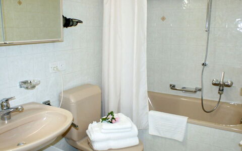 Castagnola 100: Bathroom, Room, Property, Plumbing Fixture, Wall, Tap, Bathroom Sink, Toilet, Toilet Seat, Interior Design