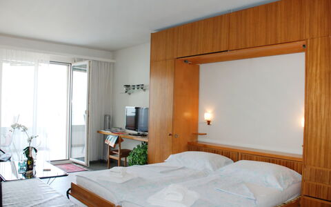 Castagnola 100: Furniture, Property, Comfort, Window, Wood, Cabinetry, Building, Interior Design, Floor