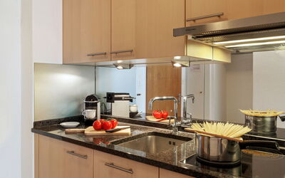 Accommodation:&nbsp;Promenade Apt 109 100.71