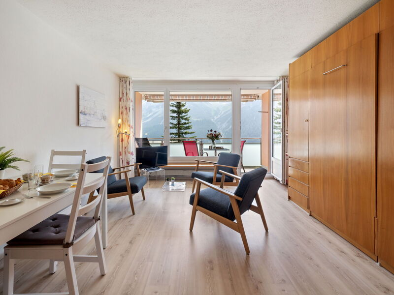 Accommodation:&nbsp;Promenade Apt 109 & Apt 110 100.92
