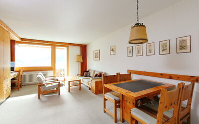 Accommodation:&nbsp;Guardaval Apt 505 200.11