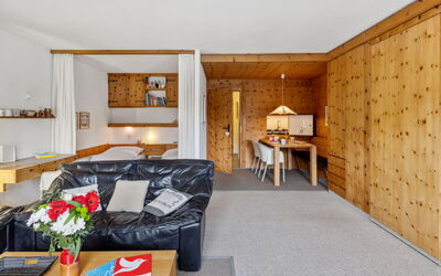 Accommodation:&nbsp;Guardaval Apt 308 200.15
