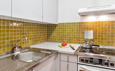 Accommodation:&nbsp;Guardaval Apt 104 200.22