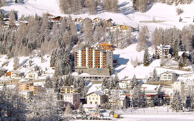 Accommodation:&nbsp;Guardaval Apt 508 200.33