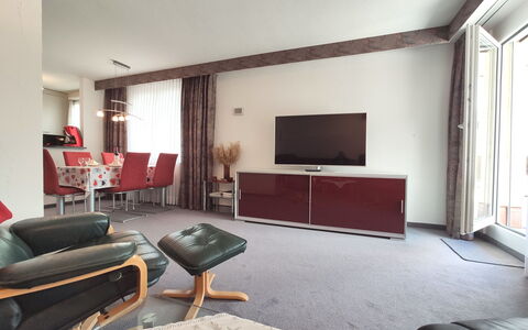 Accommodation:&nbsp;Attika Wohnung Allod Park Haus C 801 330.32