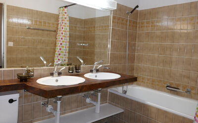 Accommodation:&nbsp;Allod Park Haus C E03 330.37