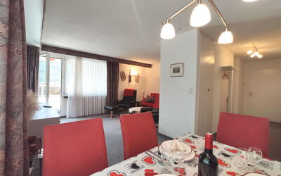 Accommodation:&nbsp;Attika Wohnung Allod Park Haus C 801 330.32