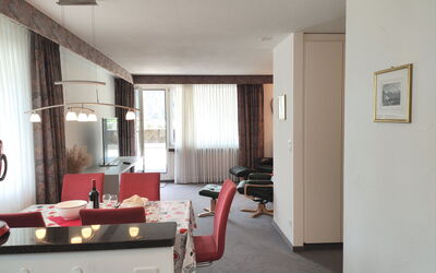 Accommodation:&nbsp;Attika Wohnung Allod Park Haus C 801 330.32
