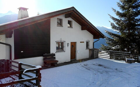 Haus Murena: Property, Snow, House, Winter, Home, Building, Siding, Cottage, Real Estate, Sky