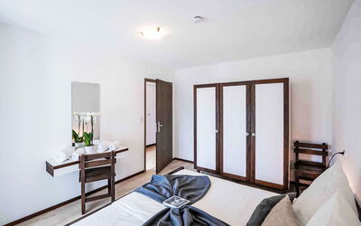 Accommodation:&nbsp;Chesa Ova Cotschna 606 310.5