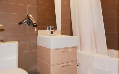 Accommodation:&nbsp;Chesa Piz Cotschen 2 170.2