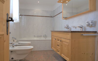 Accommodation:&nbsp;Chesa dal Luf B5 30.1