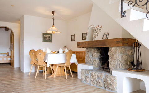 Chesa Chanella 5: Furniture, Table, Interior Design, Wood, Flooring, Floor, Chair, Wall, Living Room