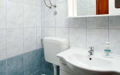 Accommodation:&nbsp;Šarenko 800.1