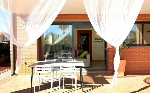Peiro: Property, Furniture, Room, Interior Design, House, Building, Home, Table, Real Estate, Curtain