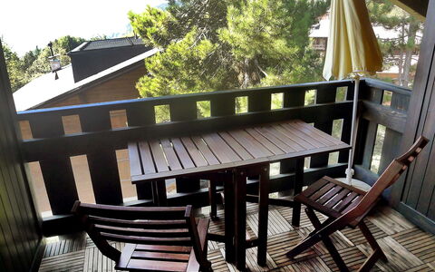 Les Bruyères 25: Property, Room, House, Wood, Tree, Furniture, Cottage, Hardwood, Home, Chair