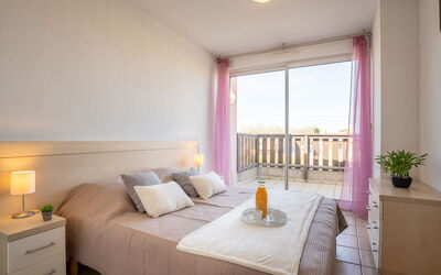 Accommodation:&nbsp;Les Embruns 715.13