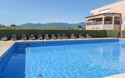 Accommodation:&nbsp;Les Embruns 715.17