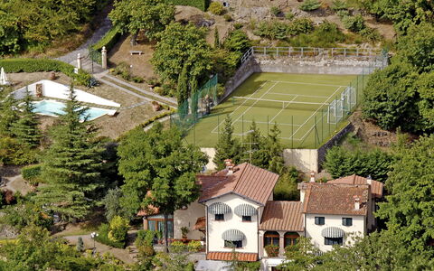 Villa Campo del Mulino: Mountain Village, Estate, House, Building, Aerial Photography, Mansion, Hill Station, Rural Area, Landscape, Tree