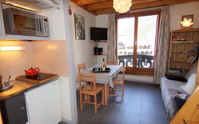 Accommodation:&nbsp;Le Triolet 780.8