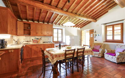 Accommodation:&nbsp;Lucolena 840.2