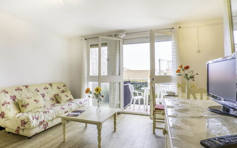 Les Amandiers: Building, Furniture, Window, Comfort, Interior Design, Floor, Flooring, Couch, Wood, House