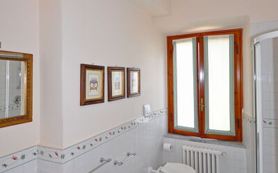 Accommodation:&nbsp;Villa