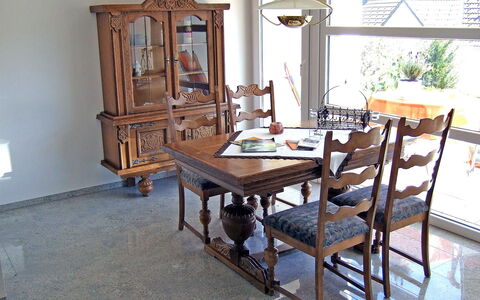 Willmann: Dining Room, Room, Furniture, Table, Kitchen & Dining Room Table, Property, Interior Design, Floor, House, Chair