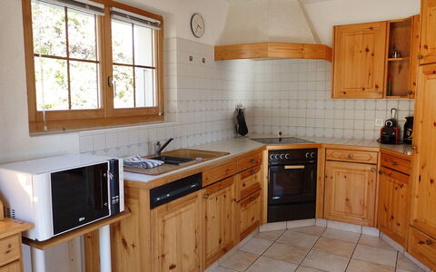 Arche: Countertop, Room, Cabinetry, Furniture, Kitchen, Property, Floor, Building, Interior Design, Hardwood