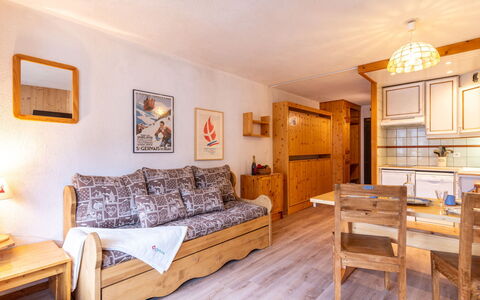 Tignes 290: Furniture, Picture Frame, Property, Cabinetry, Table, Building, Comfort, Wood, Lighting, Interior Design