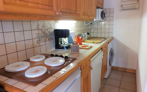 Accommodation:&nbsp;Jardins Alpins 2 475.2