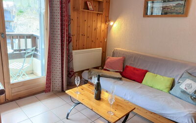 Accommodation:&nbsp;Jardins Alpins 2 475.2