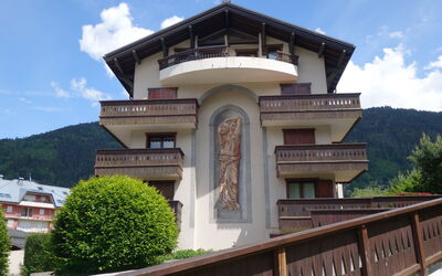 Accommodation:&nbsp;Jardins Alpins 8 475.8