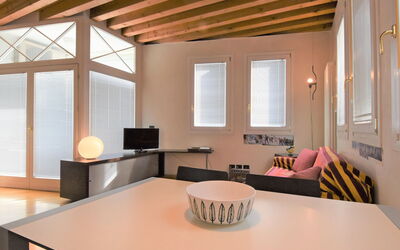 Accommodation:&nbsp;Iris 830.1