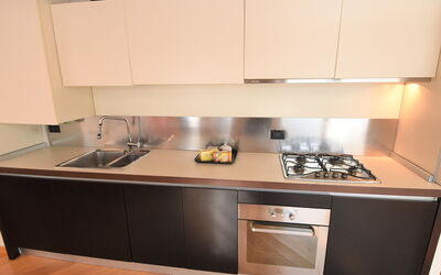 Accommodation:&nbsp;Iris 830.1