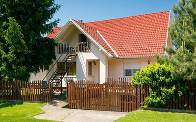 Accommodation:&nbsp;Scarlett 2 950.2