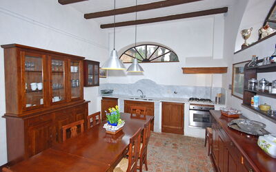 Accommodation:&nbsp;Chiesanuova 1