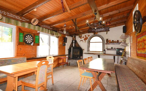 Ferienhaus Kofler: Room, Property, Building, Interior Design, Furniture, House, Real Estate, Table, Log Cabin, Beam