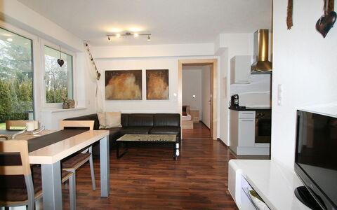 Matt: Room, Wood Flooring, Furniture, Interior Design, Property, Floor, Building, Hardwood, Ceiling, Laminate Flooring
