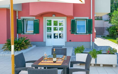 Rab Rab 220: House, Property, Building, Room, Furniture, Interior Design, Home, Patio, Table, Backyard