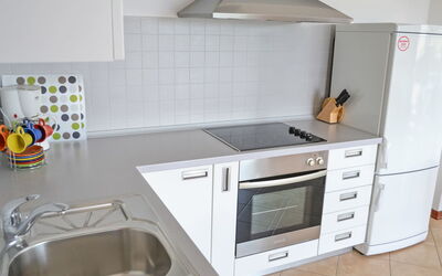 Accommodation:&nbsp;Jadranka 220.2