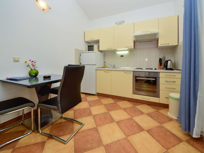 Accommodation:&nbsp;Mare 101.4