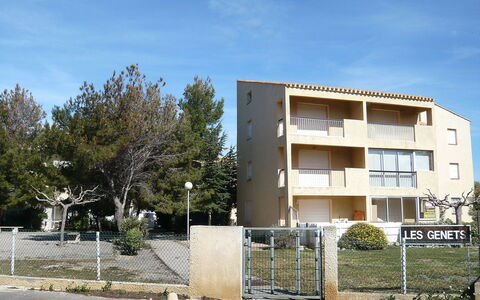 Les Genêts: Residential Area, Property, Architecture, House, Apartment, Building, Real Estate, Neighbourhood, Home, Sky
