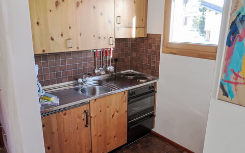 Flims 420: Kitchen, Countertop, Wood, Major Appliance, Kitchen Appliance, Cabinetry, Flooring, Furniture, Interior Design, Kitchen Sink