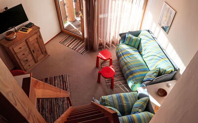 Accommodation:&nbsp;Girun 420.1