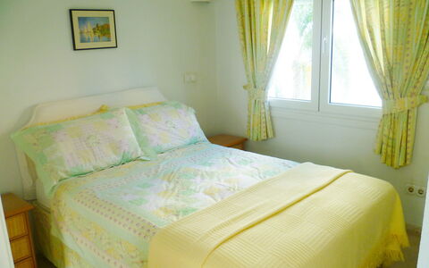Oliva 403: Bedroom, Bed, Room, Furniture, Bed Sheet, Property, Bedding, Curtain, Bed Frame, Interior Design