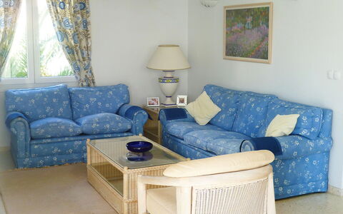 Oliva 403: Room, Furniture, Blue, Property, Living Room, Interior Design, Floor, Table, Coffee Table, Couch