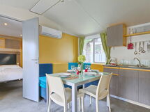 Accommodation:&nbsp;Oliva 200.45