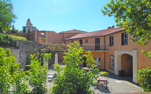 Sestri Levante 200: Plant, Sky, Property, Window, Building, Tree, Land Lot, Urban Design, Facade